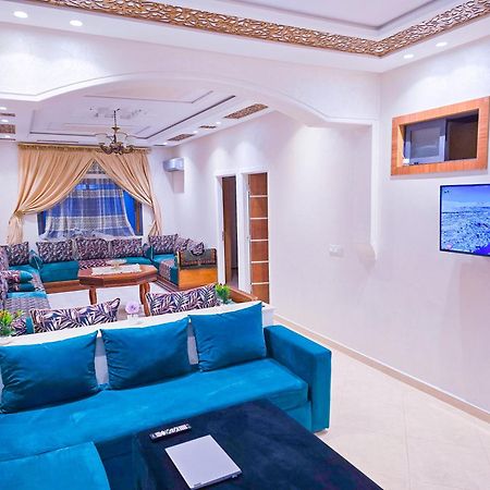 Luxury Of Mesnana - Stay With Low Budget Tanca Dış mekan fotoğraf