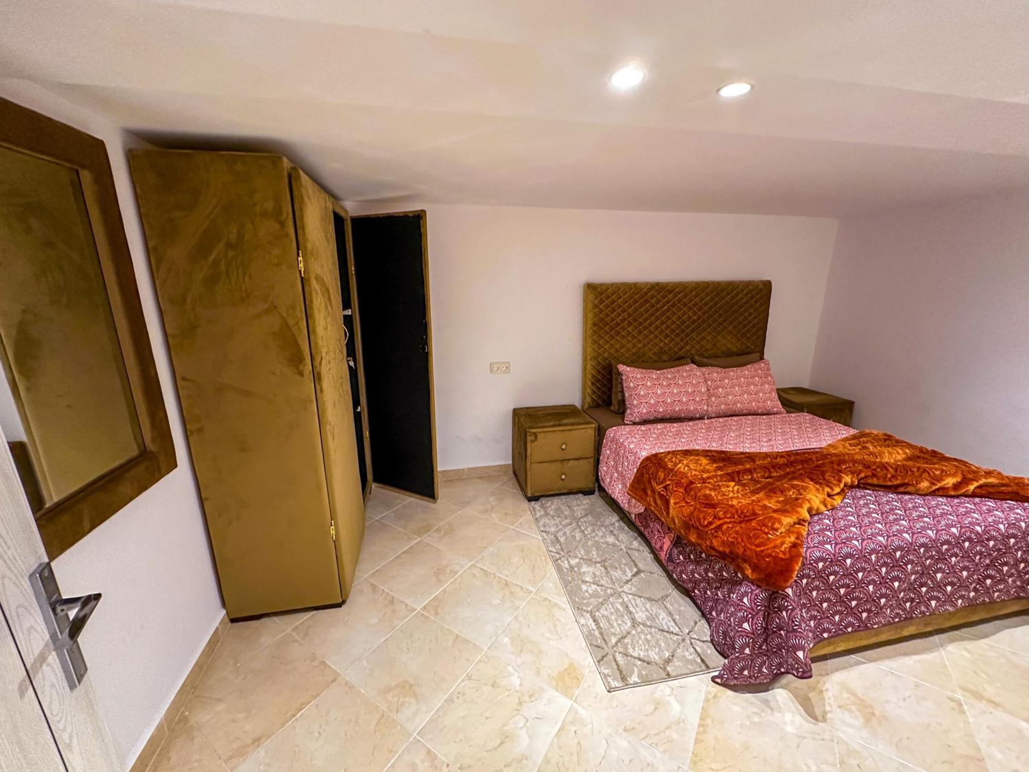 Luxury Of Mesnana - Stay With Low Budget Tanca Dış mekan fotoğraf