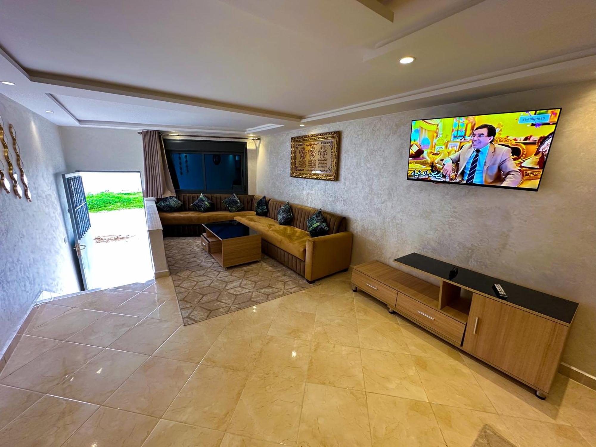 Luxury Of Mesnana - Stay With Low Budget Tanca Dış mekan fotoğraf